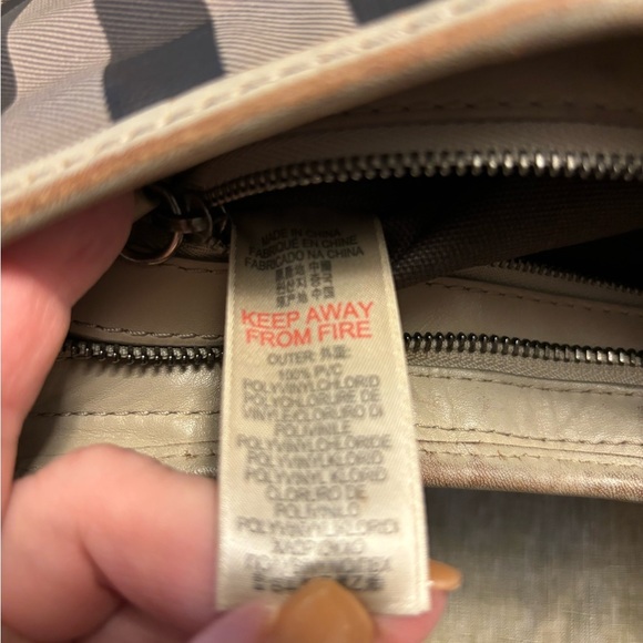 BURBERRY Smoked check crossbody. - Picture 9 of 10